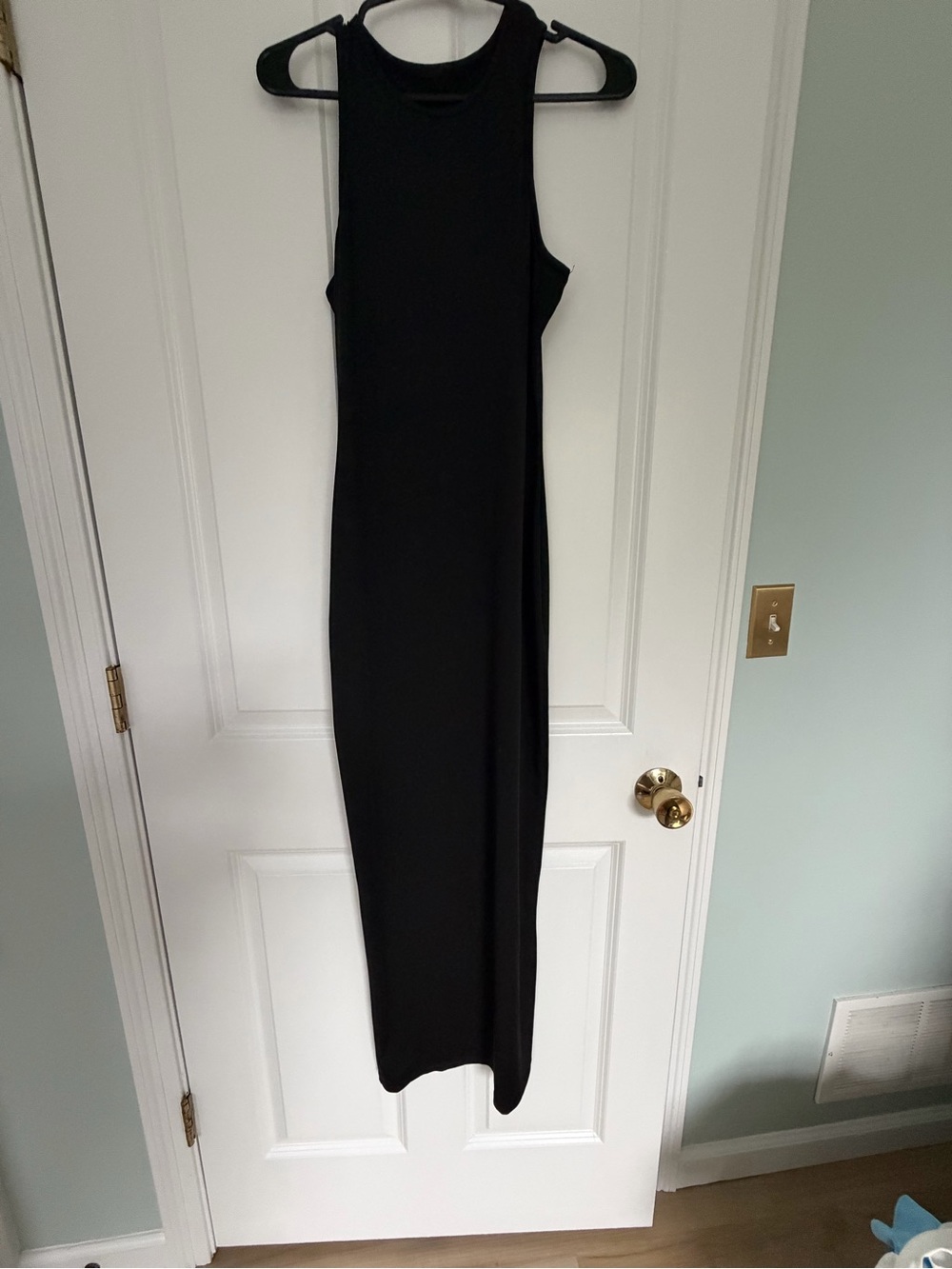 Black Sleeveless Maxi Dress